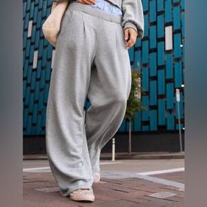 Aerie Lightweight New Heights Fleece Trouser Gray Small Long